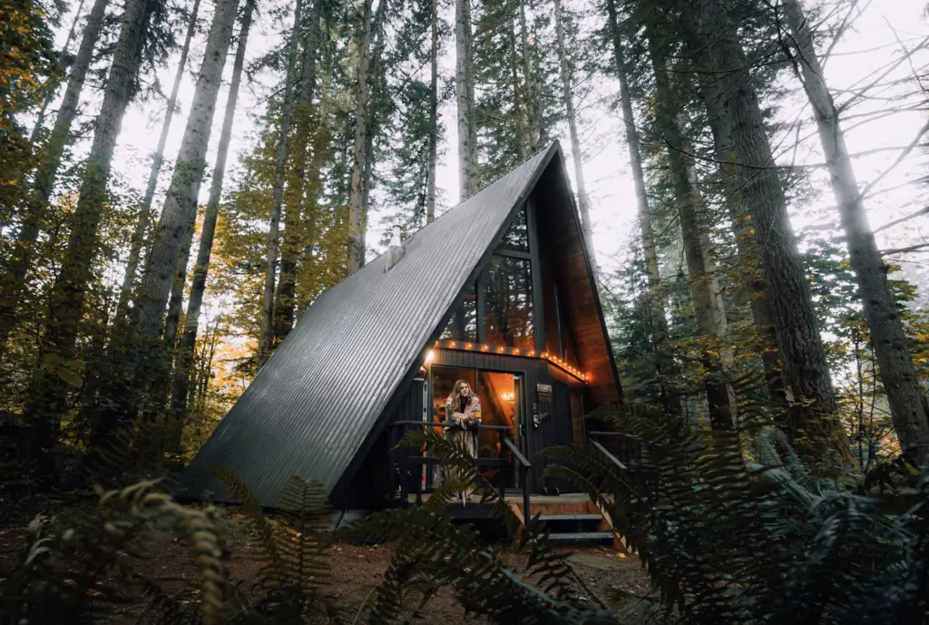 Owning Your First Short Term Rental in Colorado Springs: A Beginner’s Guide